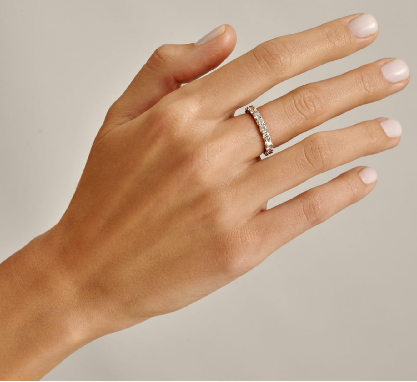White gold ring with diamond Eternity Bands <span>1015</span>