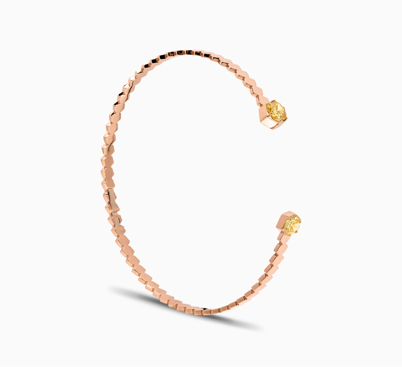 Red gold necklace with diamonds Comb <span>2066</span>