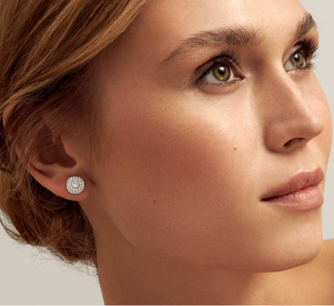 White gold earrings with diamonds glow <span>2019</span>