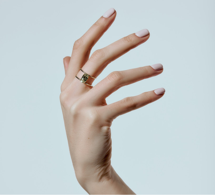 Yellow gold ring with diamond Posh 00239