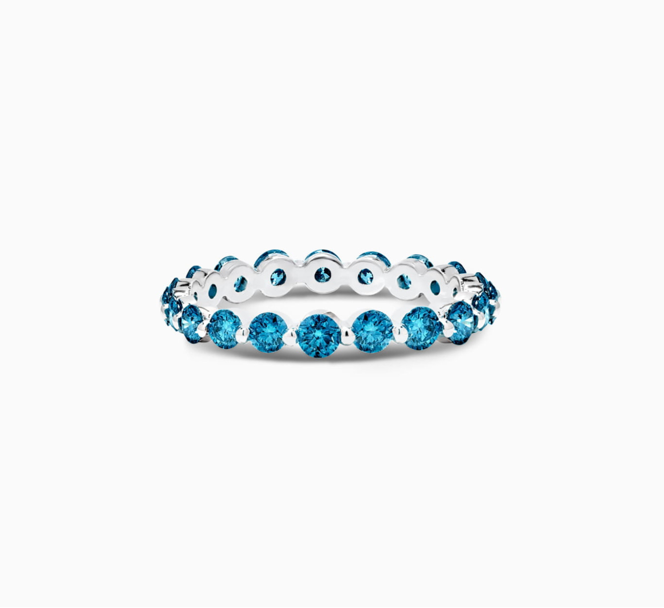White ring with diamonds THE SENSES <span>1020</span>