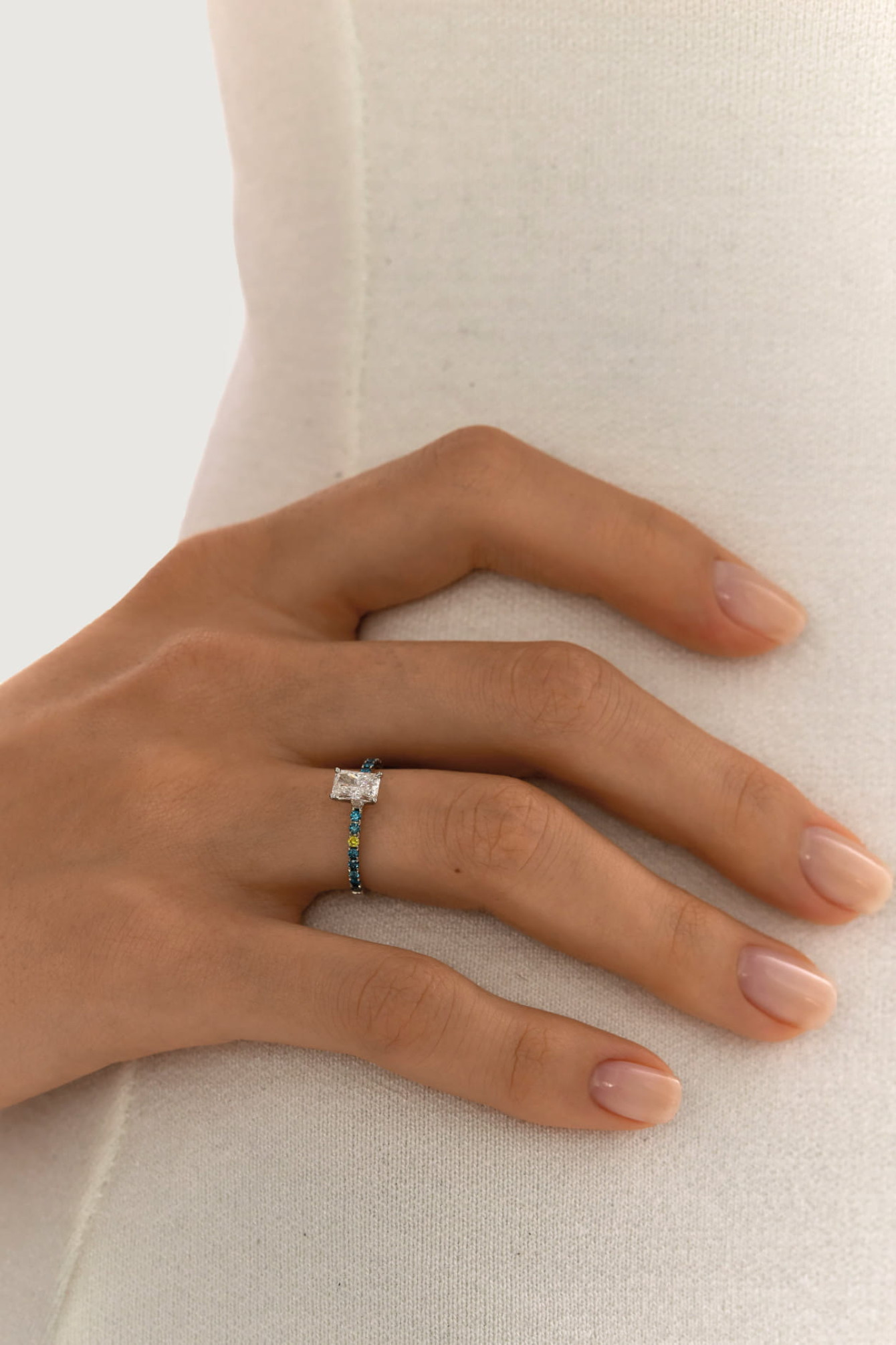 White gold ring with diamonds SOLO by Daria Shapovalova <span>2158</span>