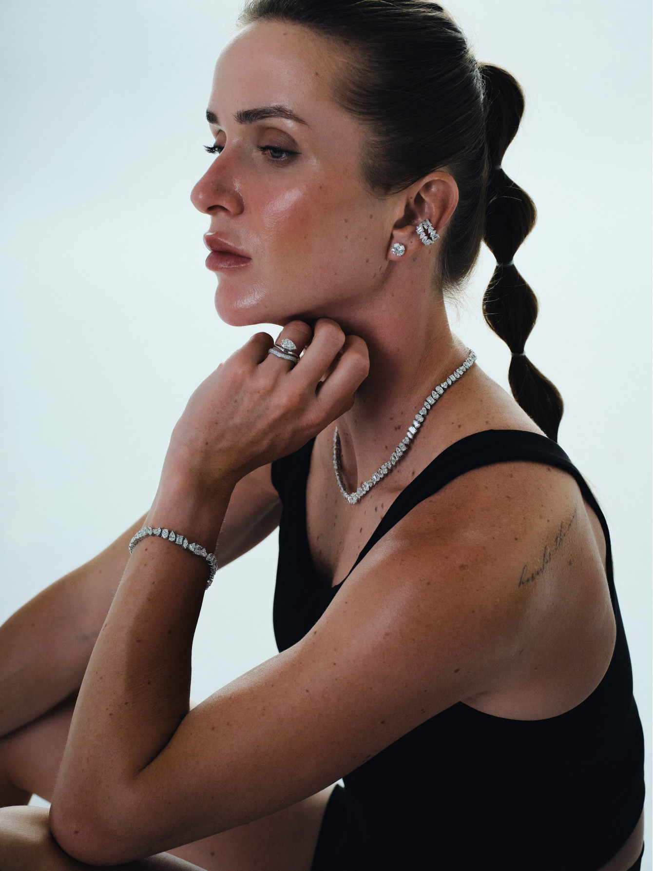 White gold necklace with diamonds SOLO by Elina Svitolina <span>6000</span>