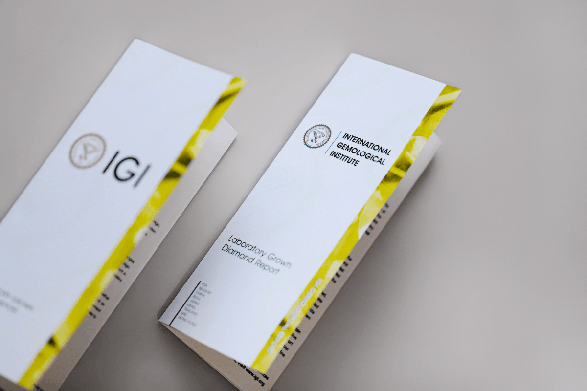 IGI certification of a lab-grown diamond